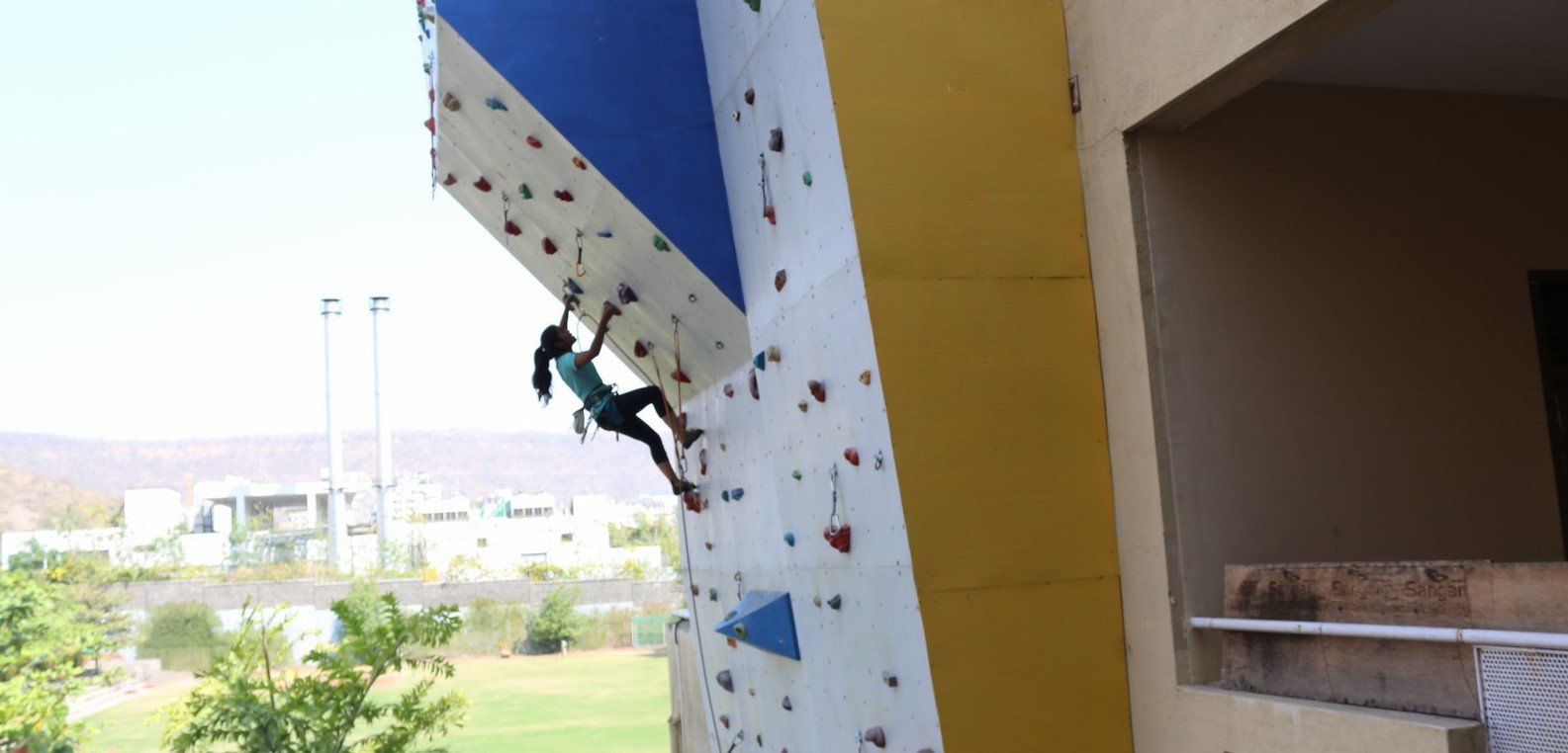 Climbing Walls at Corporate Circles - Guardian Giripremi Institute of ...